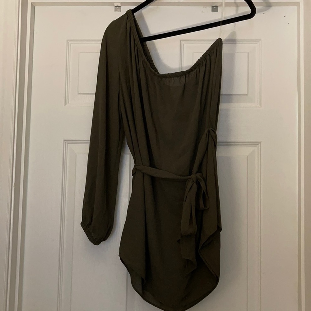 Ann Taylor Army Green Belted One Arm Blouse